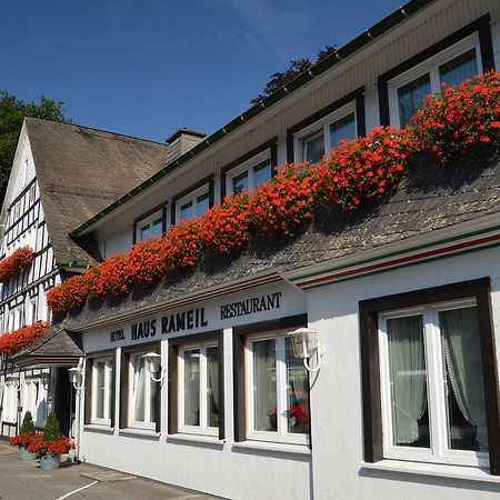 Hotel Haus Rameil Lennestadt Kültér fotó