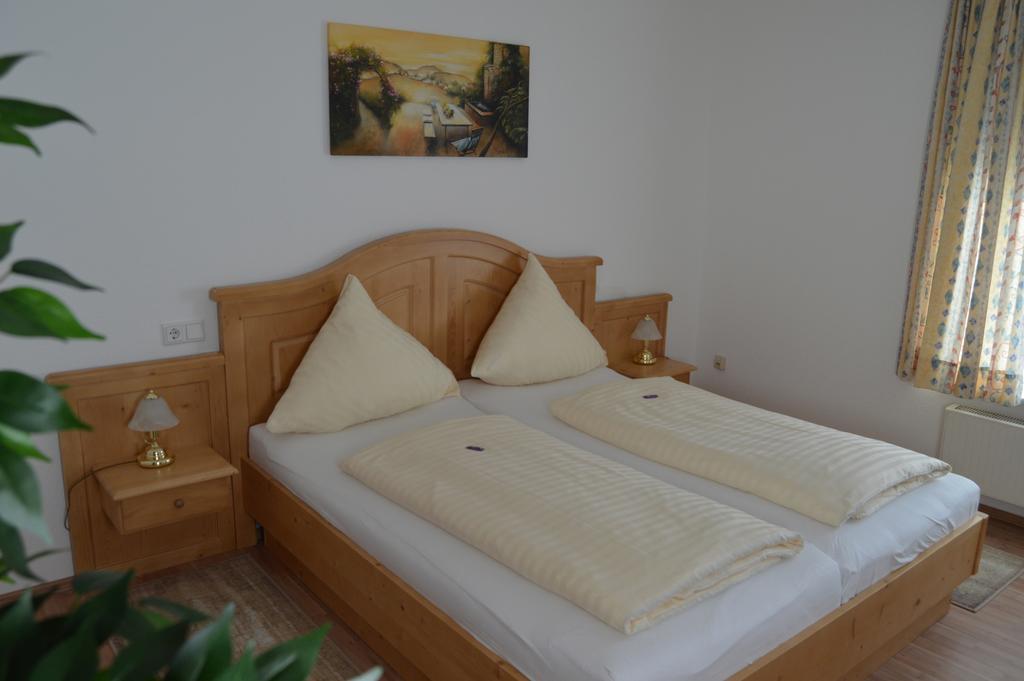 Hotel Haus Rameil Lennestadt Szoba fotó